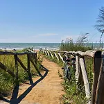 Fabulous In A Peaceful Area - Beahost * 比比翁