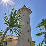 别墅 Fabulous In A Peaceful Area - Beahost 比比翁
