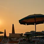 Fabulous In A Peaceful Area - Beahost 别墅