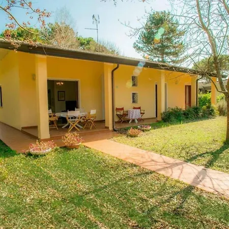 Fabulous In A Peaceful Area - Beahost Villa *